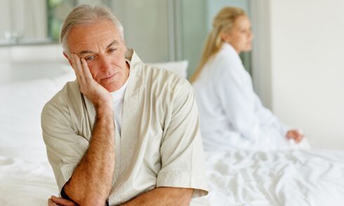 Un hombre puede enfrentarse a la desagradable enfermedad de la prostatitis.